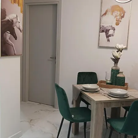 Διαμέρισμα Atelier Deluxe Apt.
